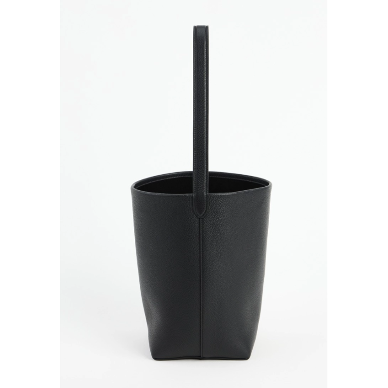 Designer Bucket Bag Classic Shoulder Bag in Leather Black