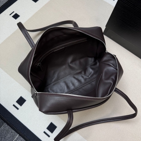 Handcraft Astra Bowling Bag in Leather Chocolate