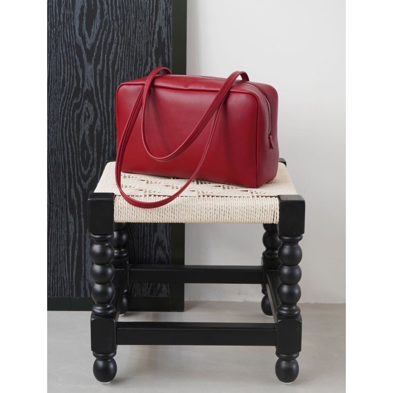 Handcraft Astra Bowling Bag in Leather Red