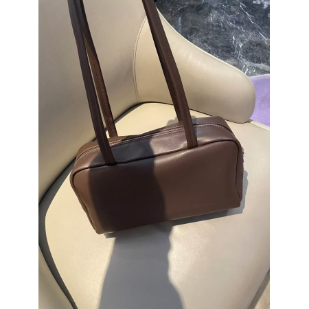 Handcraft Astra Bowling Bag in Leather Chocolate