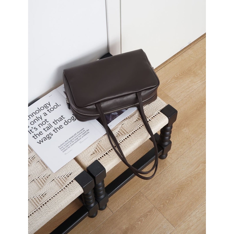 Handcraft Astra Bowling Bag in Leather Chocolate