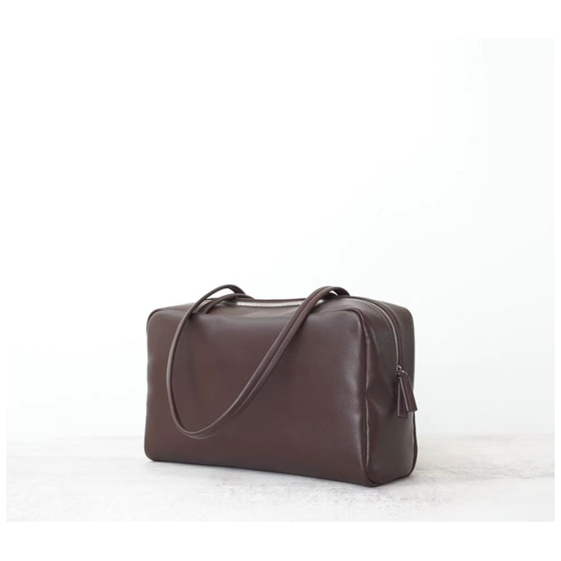 Handcraft Astra Bowling Bag in Leather Chocolate